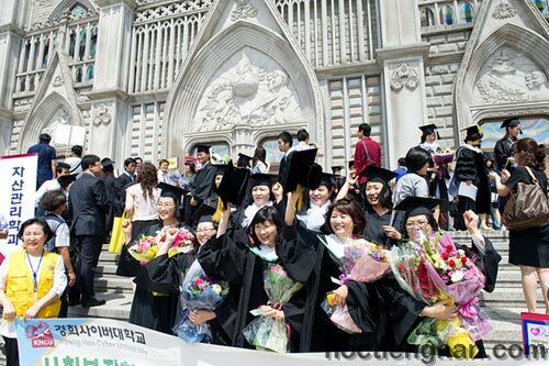 Dành học bổng du học Hàn Quốc dễ hay khó ?